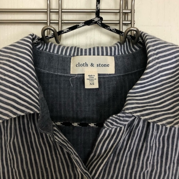 Cloth & Stone Striped Short Sleeve Button Down Blouse Women’s Size XS - Picture 6 of 8